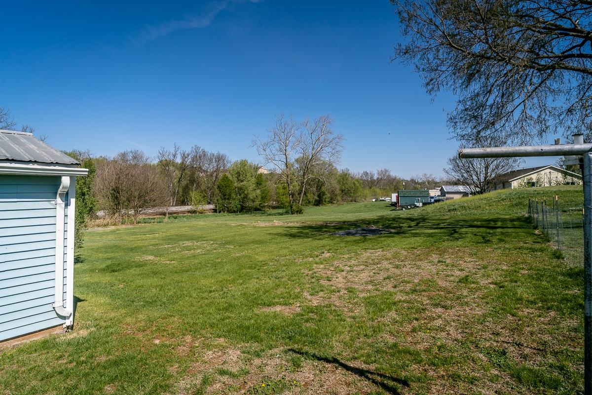 133 W SPRINGBROOK RD, BROADWAY, Virginia 22815, 4 Bedrooms Bedrooms, ,1 BathroomBathrooms,Residential,133 W SPRINGBROOK RD,676024 MLS # 676024