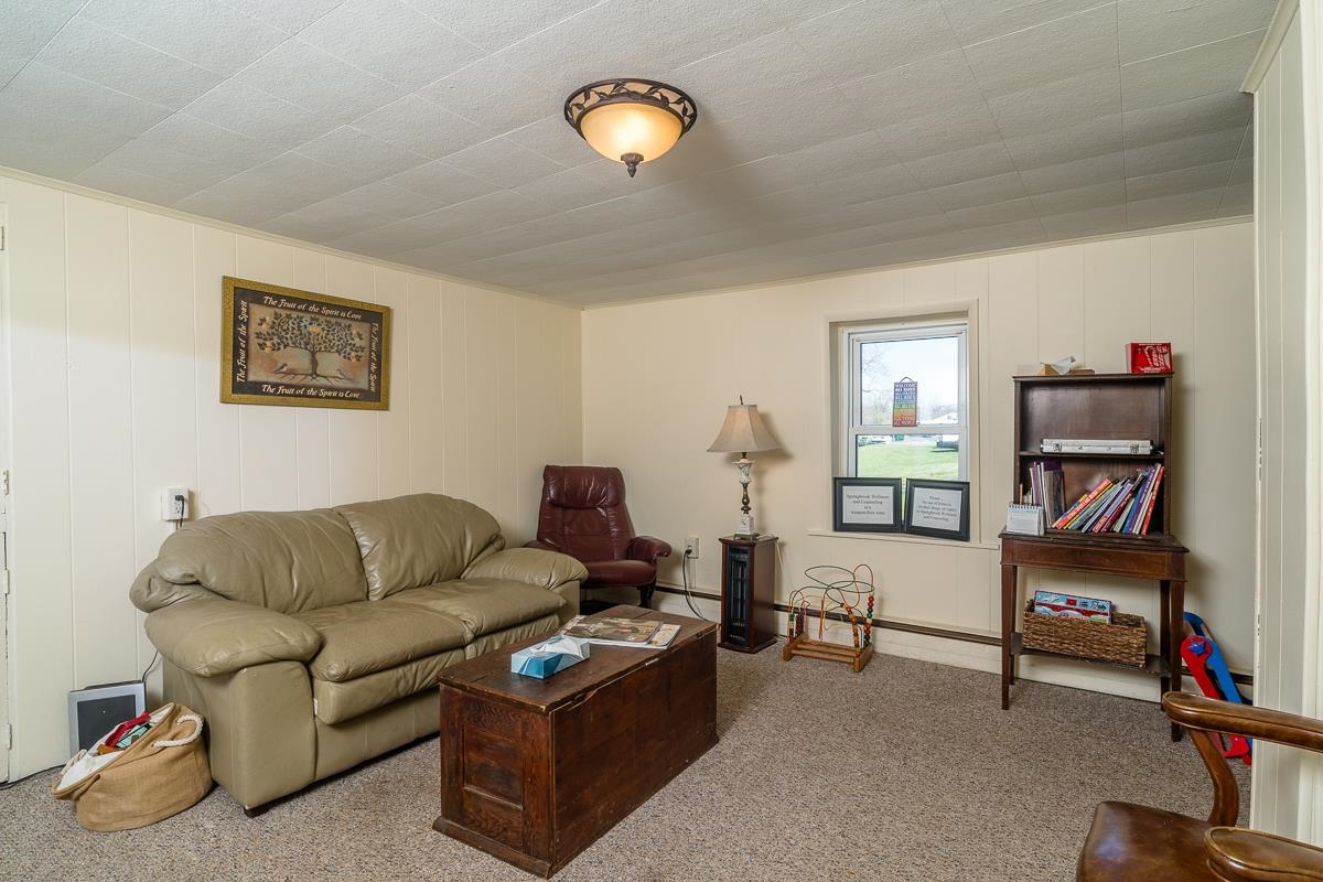 133 W SPRINGBROOK RD, BROADWAY, Virginia 22815, 4 Bedrooms Bedrooms, ,1 BathroomBathrooms,Residential,133 W SPRINGBROOK RD,676024 MLS # 676024