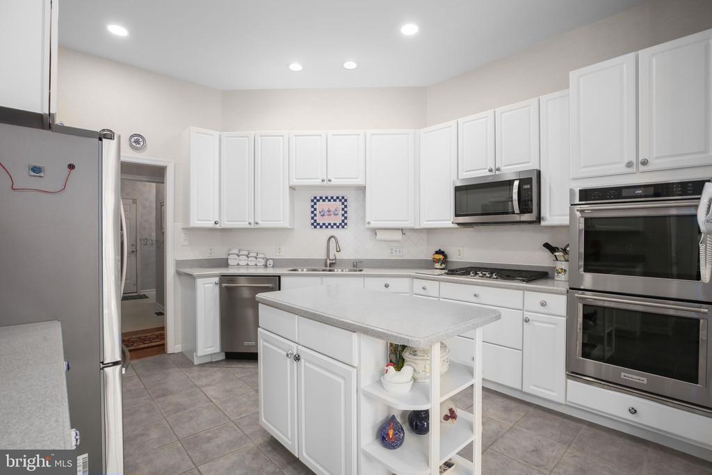 3008 SAINT ANNES CT, FREDERICKSBURG, Virginia 22408, ,Residential,3008 SAINT ANNES CT,VASP2040272 MLS # VASP2040272