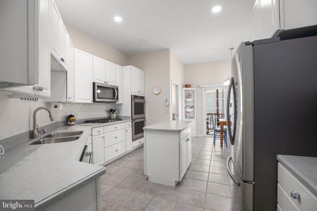 3008 SAINT ANNES CT, FREDERICKSBURG, Virginia 22408, ,Residential,3008 SAINT ANNES CT,VASP2040272 MLS # VASP2040272