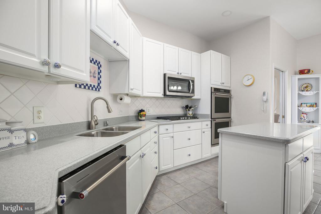 3008 SAINT ANNES CT, FREDERICKSBURG, Virginia 22408, ,Residential,3008 SAINT ANNES CT,VASP2040272 MLS # VASP2040272