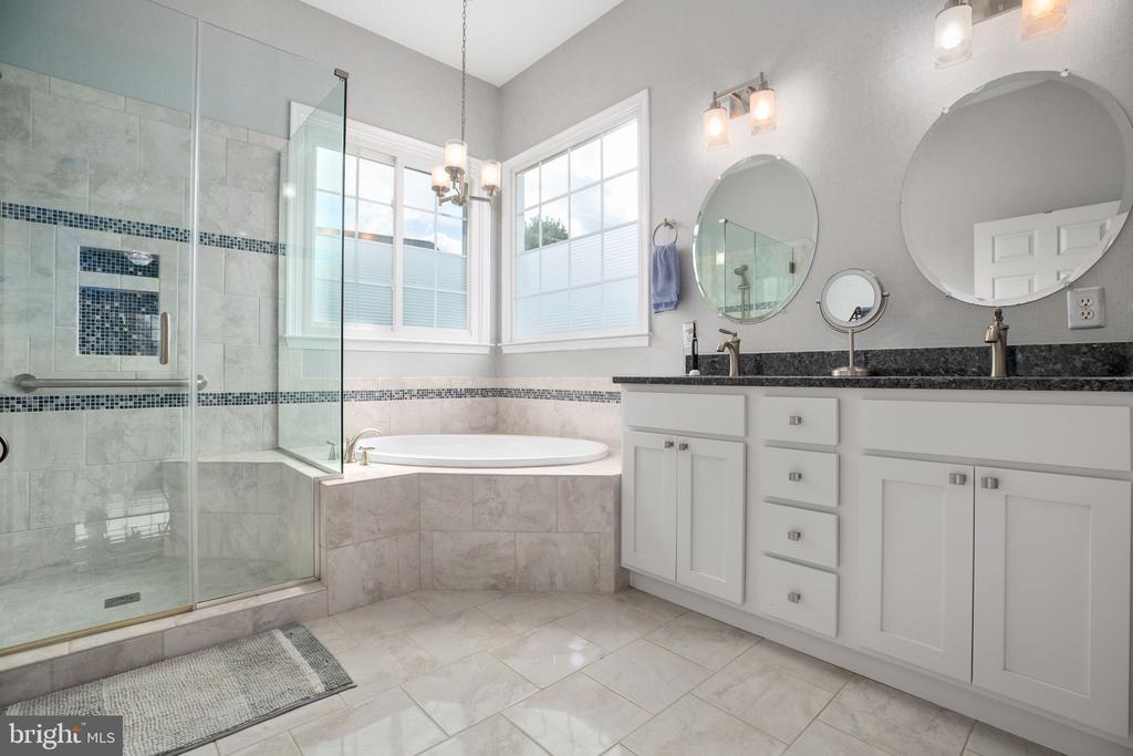 3008 SAINT ANNES CT, FREDERICKSBURG, Virginia 22408, ,Residential,3008 SAINT ANNES CT,VASP2040272 MLS # VASP2040272