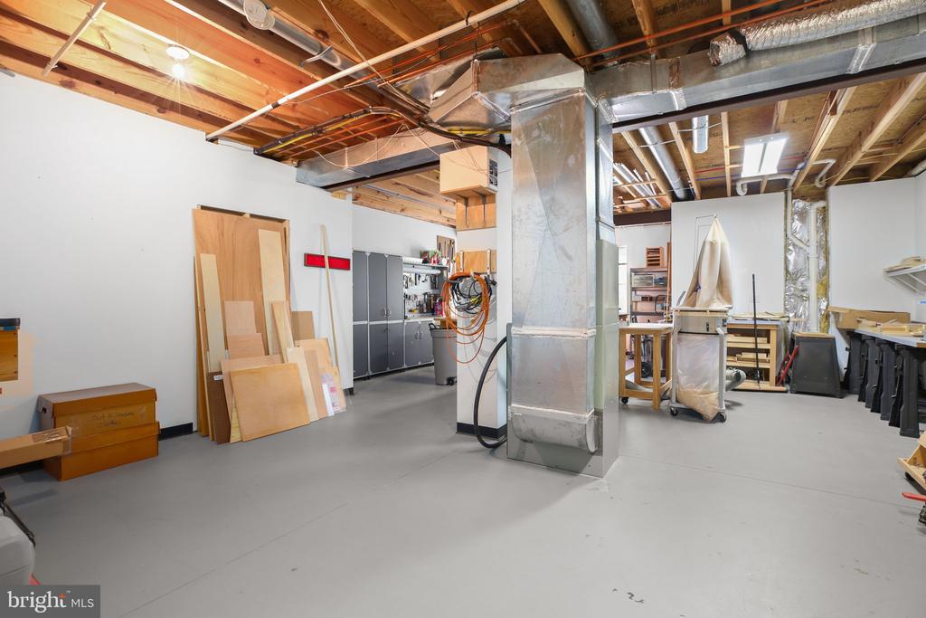 3008 SAINT ANNES CT, FREDERICKSBURG, Virginia 22408, ,Residential,3008 SAINT ANNES CT,VASP2040272 MLS # VASP2040272