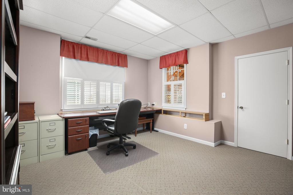 3008 SAINT ANNES CT, FREDERICKSBURG, Virginia 22408, ,Residential,3008 SAINT ANNES CT,VASP2040272 MLS # VASP2040272