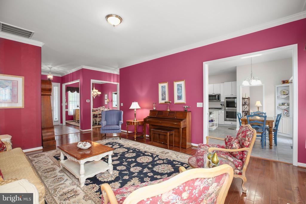 3008 SAINT ANNES CT, FREDERICKSBURG, Virginia 22408, ,Residential,3008 SAINT ANNES CT,VASP2040272 MLS # VASP2040272