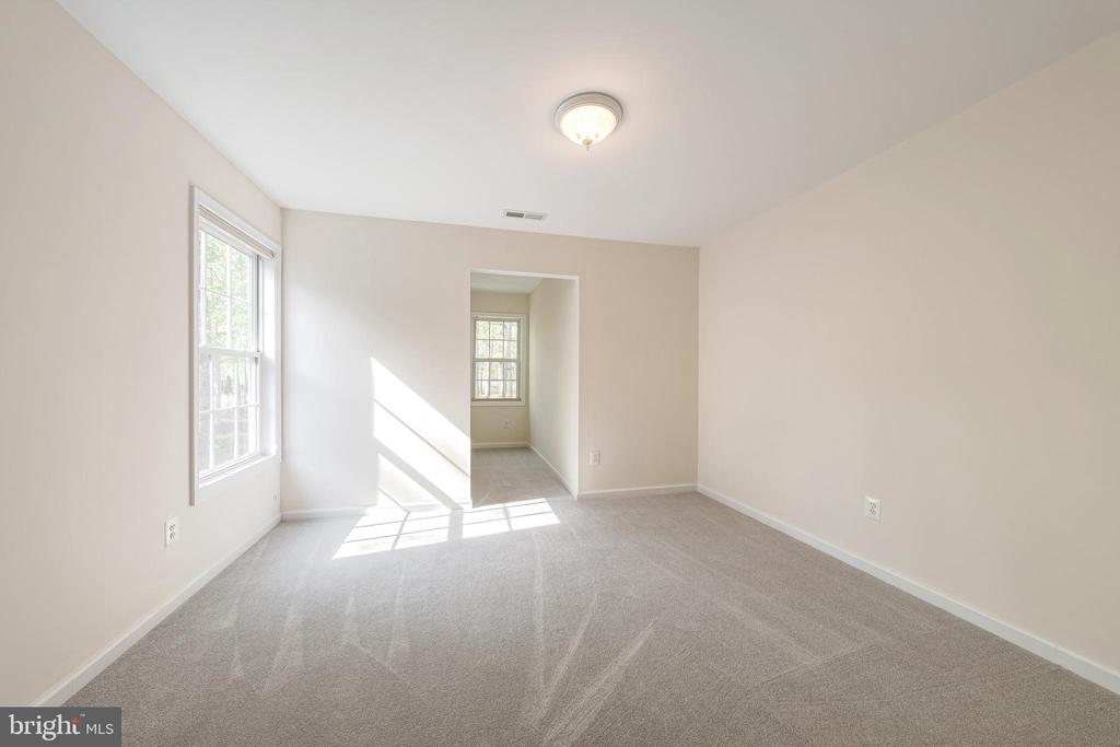 724 MITCHELL POINT RD, MINERAL, Virginia 23117, 3 Bedrooms Bedrooms, ,2 BathroomsBathrooms,Residential,724 MITCHELL POINT RD,VALA2009614 MLS # VALA2009614