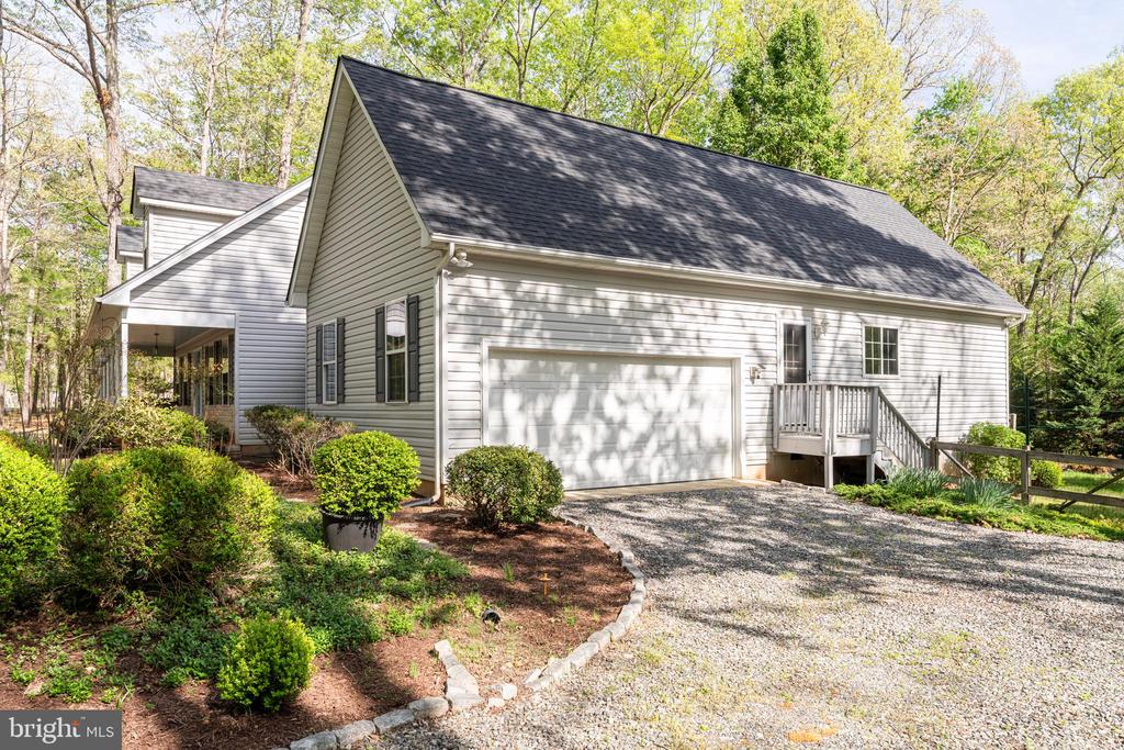 724 MITCHELL POINT RD, MINERAL, Virginia 23117, 3 Bedrooms Bedrooms, ,2 BathroomsBathrooms,Residential,724 MITCHELL POINT RD,VALA2009614 MLS # VALA2009614