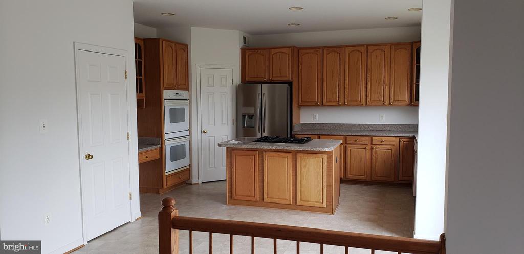 863 FOX DEN RD, CULPEPER, Virginia 22701, 4 Bedrooms Bedrooms, ,2 BathroomsBathrooms,Residential,863 FOX DEN RD,VACU2013278 MLS # VACU2013278