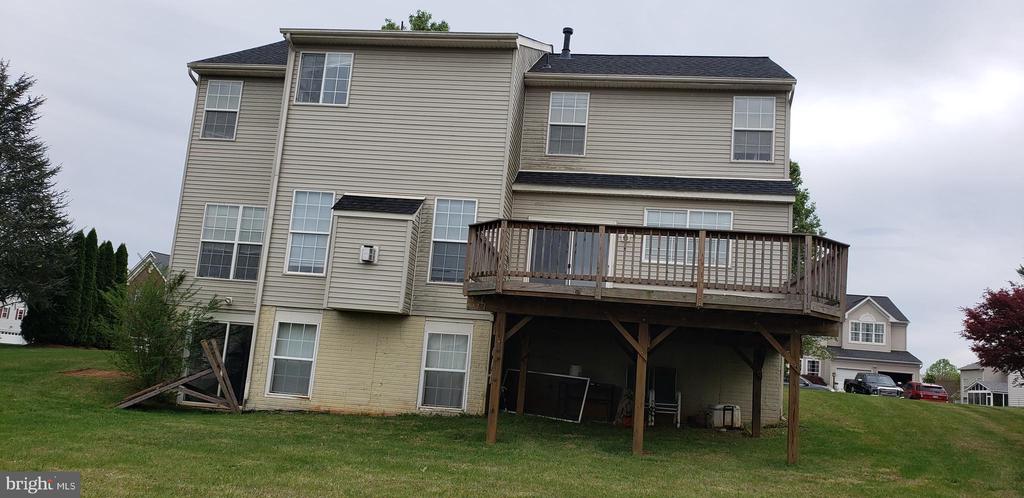 863 FOX DEN RD, CULPEPER, Virginia 22701, 4 Bedrooms Bedrooms, ,2 BathroomsBathrooms,Residential,863 FOX DEN RD,VACU2013278 MLS # VACU2013278