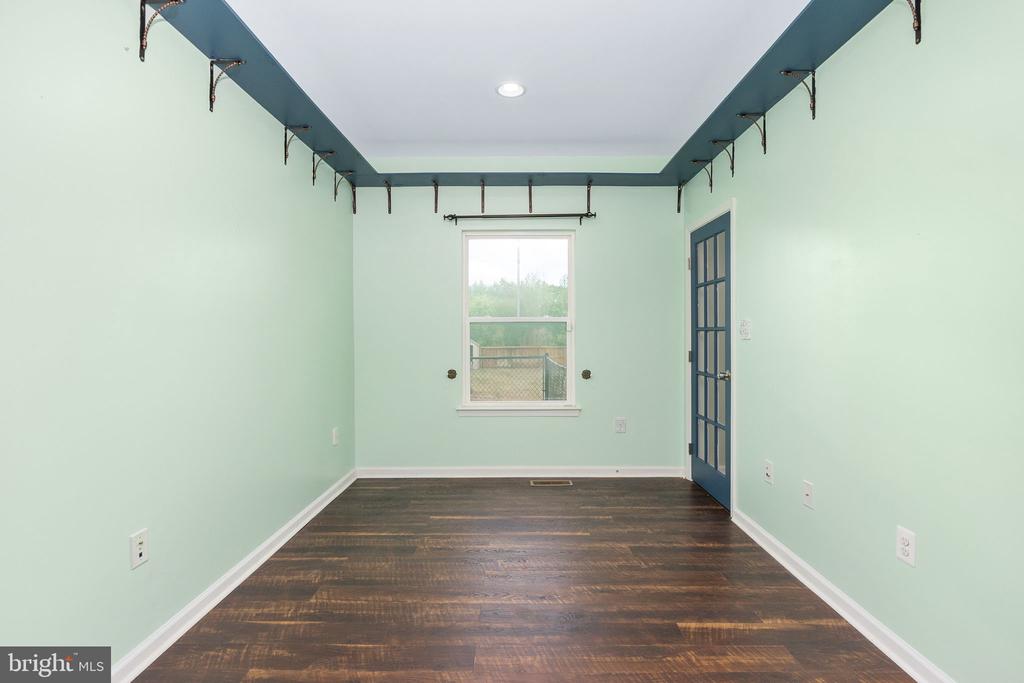 2509 CORNELL DR, FREDERICKSBURG, Virginia 22408, 4 Bedrooms Bedrooms, ,2 BathroomsBathrooms,Residential,2509 CORNELL DR,VASP2040972 MLS # VASP2040972