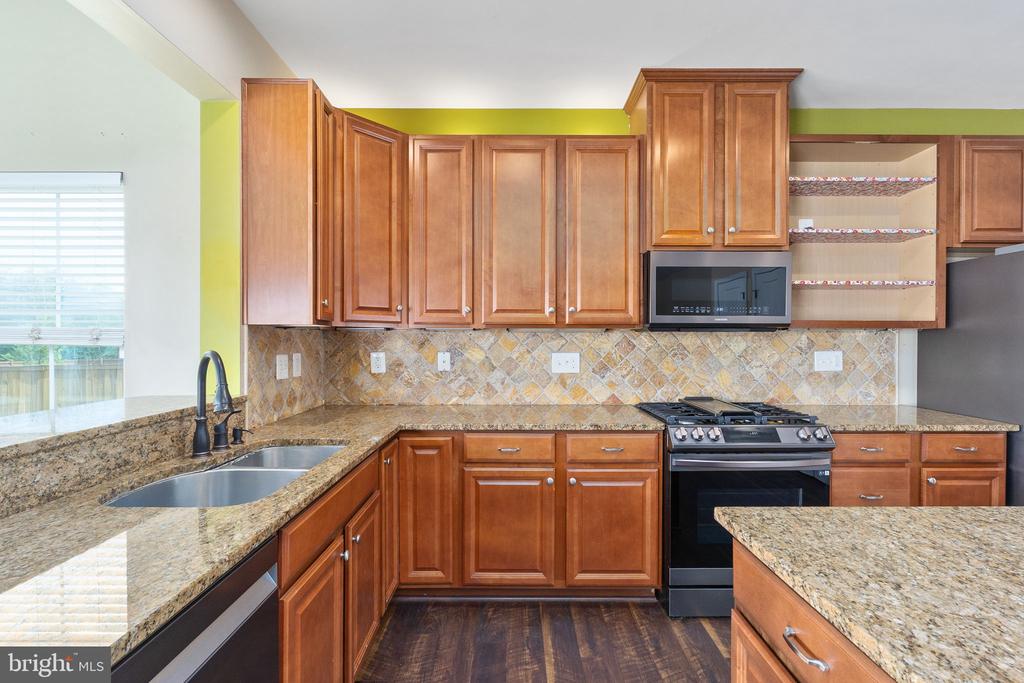 2509 CORNELL DR, FREDERICKSBURG, Virginia 22408, 4 Bedrooms Bedrooms, ,2 BathroomsBathrooms,Residential,2509 CORNELL DR,VASP2040972 MLS # VASP2040972