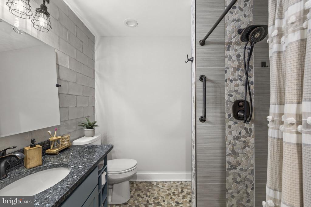 151 HARRISON CIR, LOCUST GROVE, Virginia 22508, 2 Bedrooms Bedrooms, ,2 BathroomsBathrooms,Residential,151 HARRISON CIR,VAOR2013868 MLS # VAOR2013868