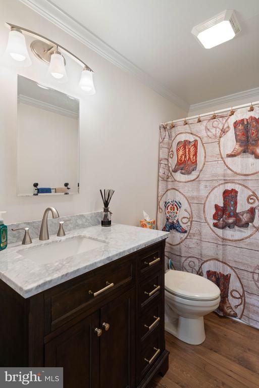 10485 CEDAR HILL RD, GORDONSVILLE, Virginia 22942, 4 Bedrooms Bedrooms, ,3 BathroomsBathrooms,Residential,10485 CEDAR HILL RD,VAOR2013700 MLS # VAOR2013700