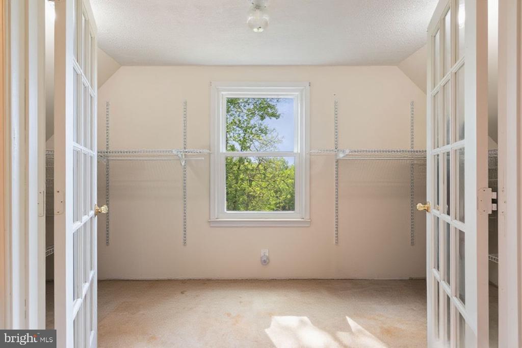 10485 CEDAR HILL RD, GORDONSVILLE, Virginia 22942, 4 Bedrooms Bedrooms, ,3 BathroomsBathrooms,Residential,10485 CEDAR HILL RD,VAOR2013700 MLS # VAOR2013700