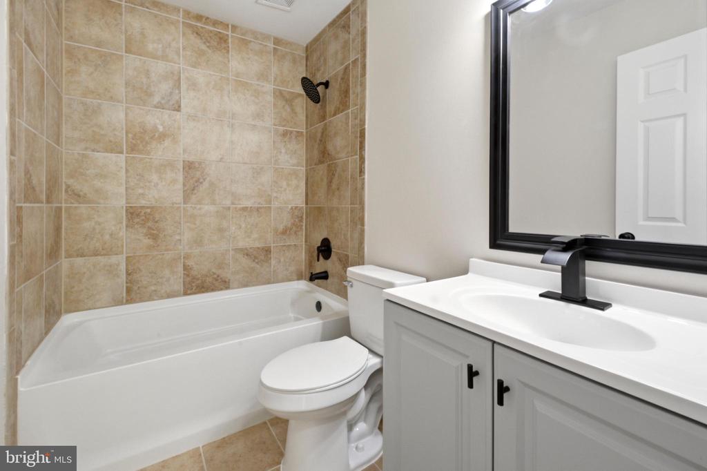 17343 N MERRIMAC RD, CULPEPER, Virginia 22701, 3 Bedrooms Bedrooms, ,1 BathroomBathrooms,Residential,17343 N MERRIMAC RD,VACU2013336 MLS # VACU2013336