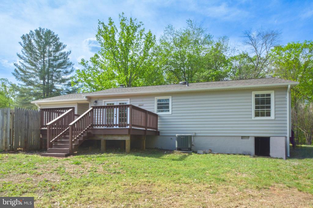 17343 N MERRIMAC RD, CULPEPER, Virginia 22701, 3 Bedrooms Bedrooms, ,1 BathroomBathrooms,Residential,17343 N MERRIMAC RD,VACU2013336 MLS # VACU2013336