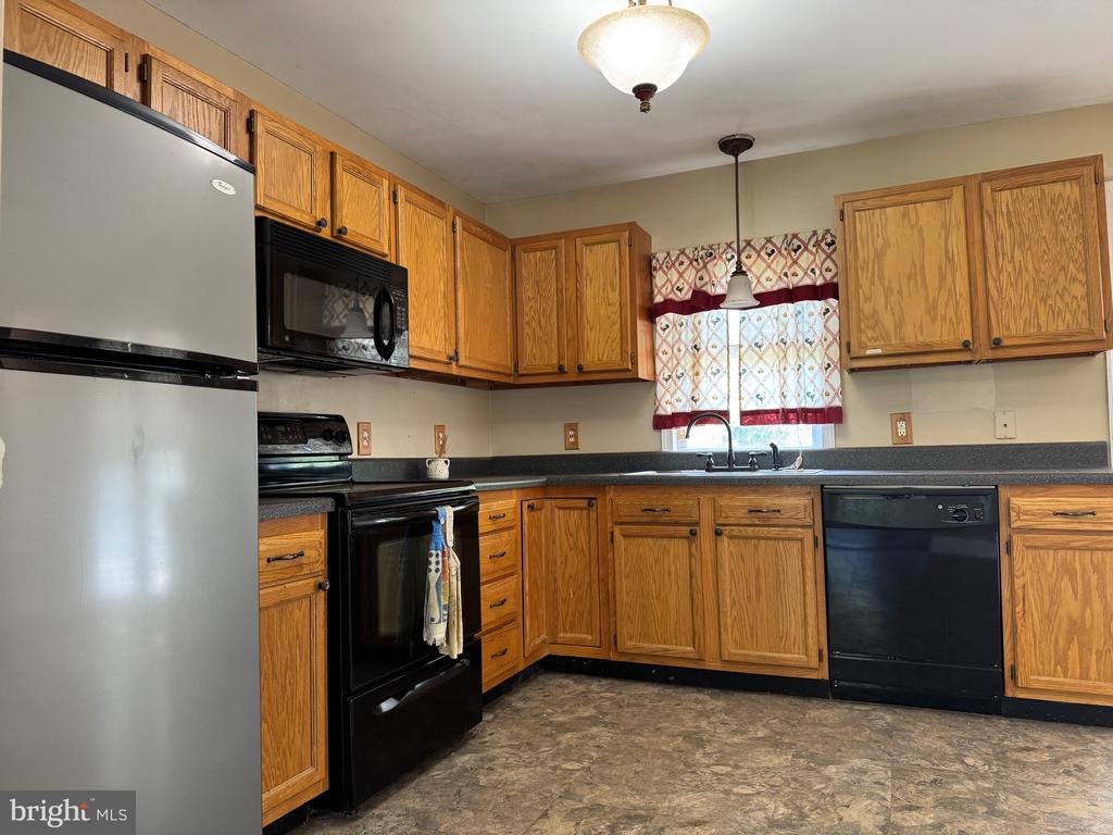 27520 TATUM RD, UNIONVILLE, Virginia 22567, 3 Bedrooms Bedrooms, ,2 BathroomsBathrooms,Residential,27520 TATUM RD,VAOR2013894 MLS # VAOR2013894