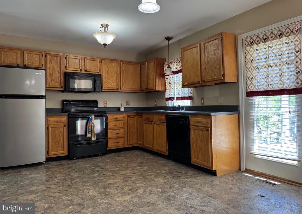 27520 TATUM RD, UNIONVILLE, Virginia 22567, 3 Bedrooms Bedrooms, ,2 BathroomsBathrooms,Residential,27520 TATUM RD,VAOR2013894 MLS # VAOR2013894