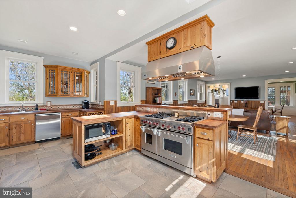 17280 REID RD, BRANDY STATION, Virginia 22714, 5 Bedrooms Bedrooms, ,4 BathroomsBathrooms,Residential,17280 REID RD,VACU2013334 MLS # VACU2013334