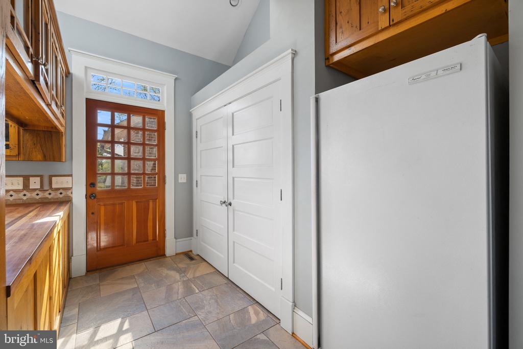 17280 REID RD, BRANDY STATION, Virginia 22714, 5 Bedrooms Bedrooms, ,4 BathroomsBathrooms,Residential,17280 REID RD,VACU2013334 MLS # VACU2013334