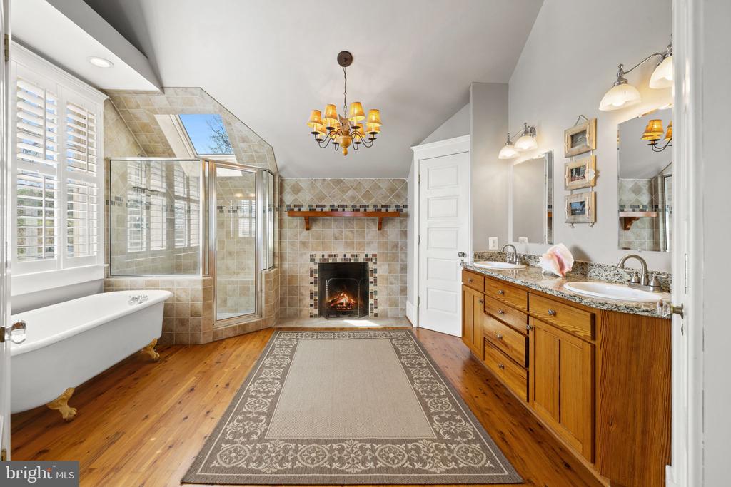 17280 REID RD, BRANDY STATION, Virginia 22714, 5 Bedrooms Bedrooms, ,4 BathroomsBathrooms,Residential,17280 REID RD,VACU2013334 MLS # VACU2013334