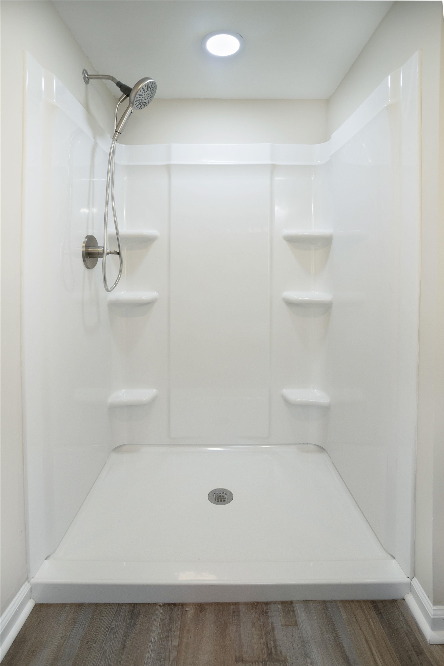 1641 SMITHLAND RD, HARRISONBURG, Virginia 22802, 3 Bedrooms Bedrooms, ,2 BathroomsBathrooms,Residential,1641 SMITHLAND RD,675569 MLS # 675569