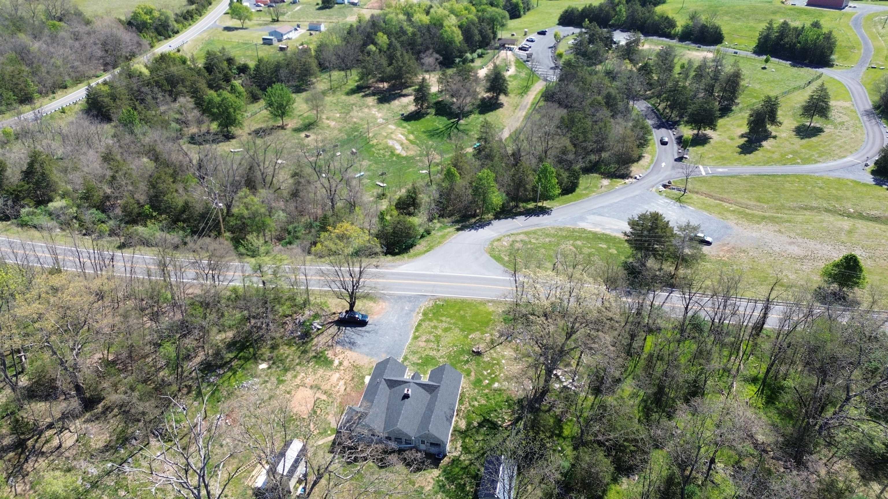 1641 SMITHLAND RD, HARRISONBURG, Virginia 22802, 3 Bedrooms Bedrooms, ,2 BathroomsBathrooms,Residential,1641 SMITHLAND RD,675569 MLS # 675569