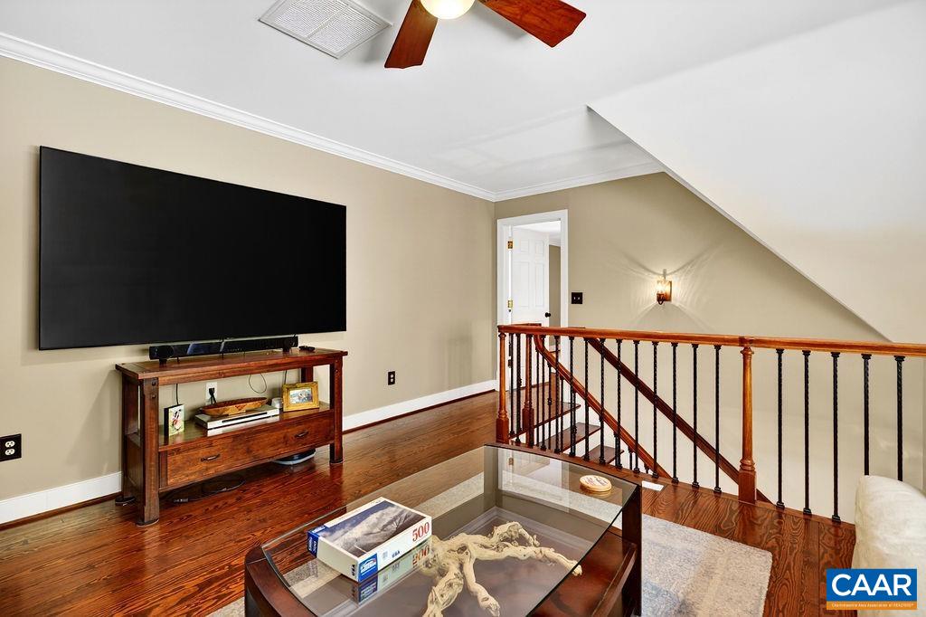 1059 BRYANT MOUNTAIN RD, ROSELAND, Virginia 22967, 3 Bedrooms Bedrooms, ,3 BathroomsBathrooms,Residential,1059 BRYANT MOUNTAIN RD,676025 MLS # 676025