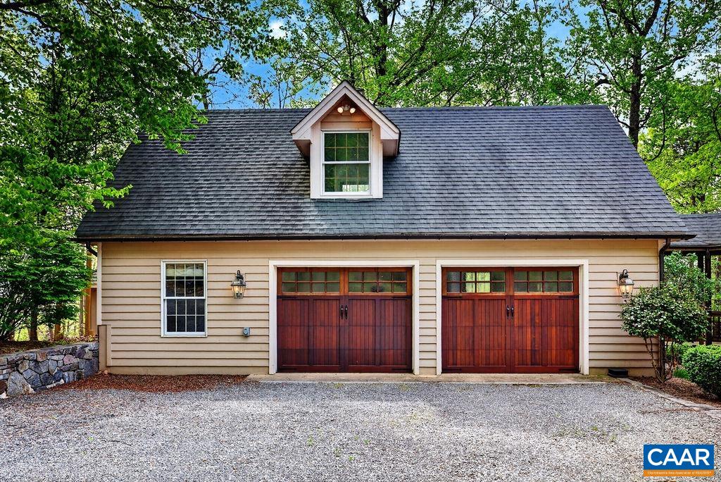 1059 BRYANT MOUNTAIN RD, ROSELAND, Virginia 22967, 3 Bedrooms Bedrooms, ,3 BathroomsBathrooms,Residential,1059 BRYANT MOUNTAIN RD,676025 MLS # 676025