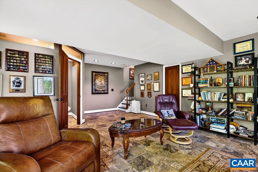 1059 BRYANT MOUNTAIN RD, ROSELAND, Virginia 22967, 3 Bedrooms Bedrooms, ,3 BathroomsBathrooms,Residential,1059 BRYANT MOUNTAIN RD,676025 MLS # 676025