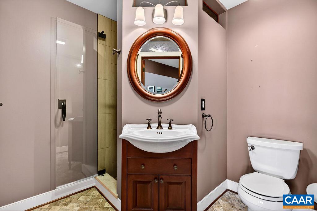 1059 BRYANT MOUNTAIN RD, ROSELAND, Virginia 22967, 3 Bedrooms Bedrooms, ,3 BathroomsBathrooms,Residential,1059 BRYANT MOUNTAIN RD,676025 MLS # 676025