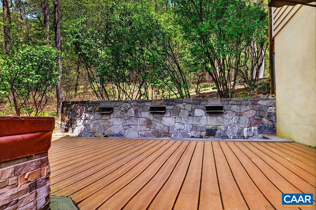 1059 BRYANT MOUNTAIN RD, ROSELAND, Virginia 22967, 3 Bedrooms Bedrooms, ,3 BathroomsBathrooms,Residential,1059 BRYANT MOUNTAIN RD,676025 MLS # 676025