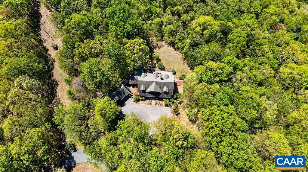 1059 BRYANT MOUNTAIN RD, ROSELAND, Virginia 22967, 3 Bedrooms Bedrooms, ,3 BathroomsBathrooms,Residential,1059 BRYANT MOUNTAIN RD,676025 MLS # 676025