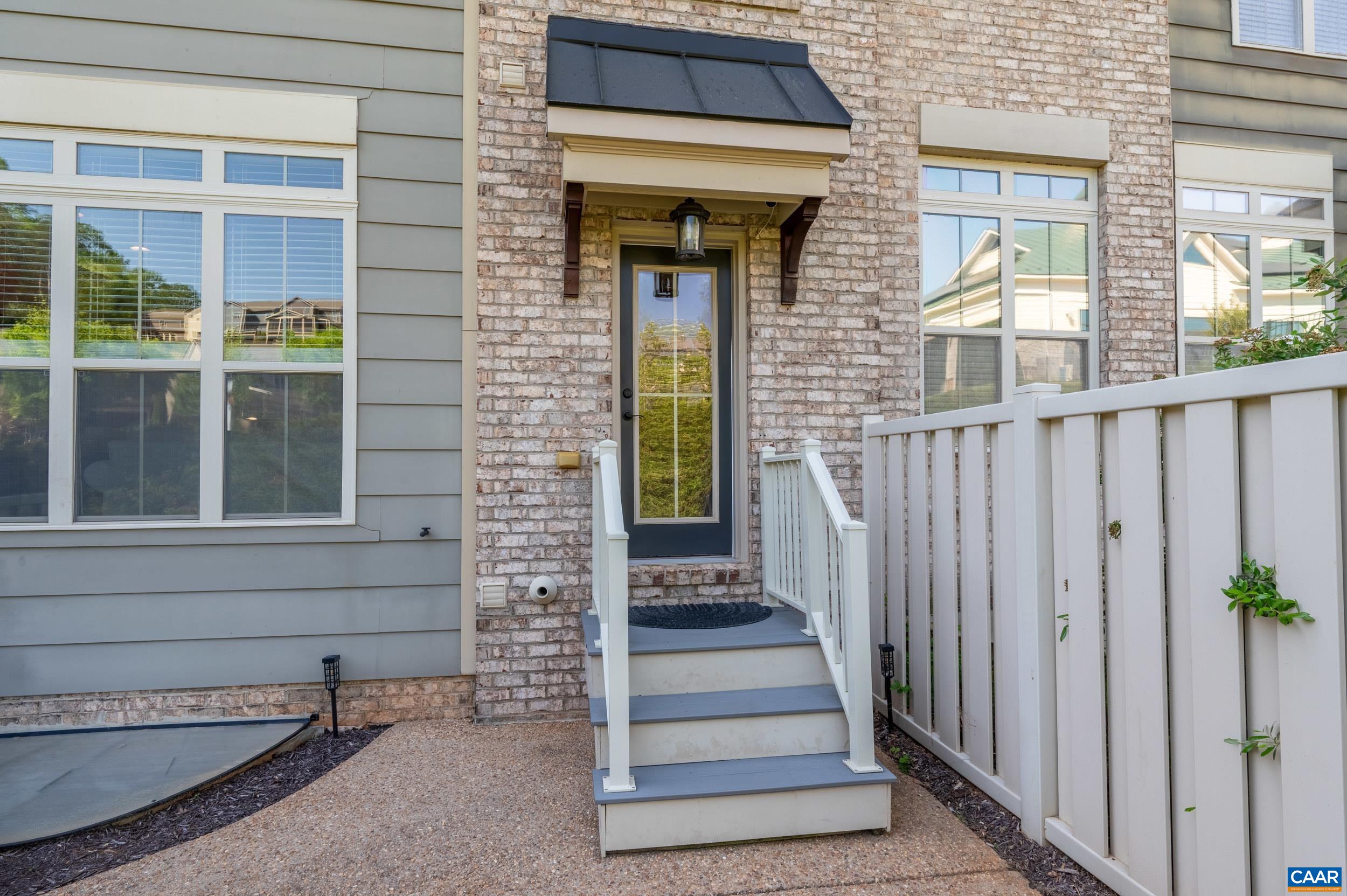 1411 TERRACE LN, CHARLOTTESVILLE, Virginia 22911, 3 Bedrooms Bedrooms, ,3 BathroomsBathrooms,Residential,Roof Top Townes,1411 TERRACE LN,676026 MLS # 676026