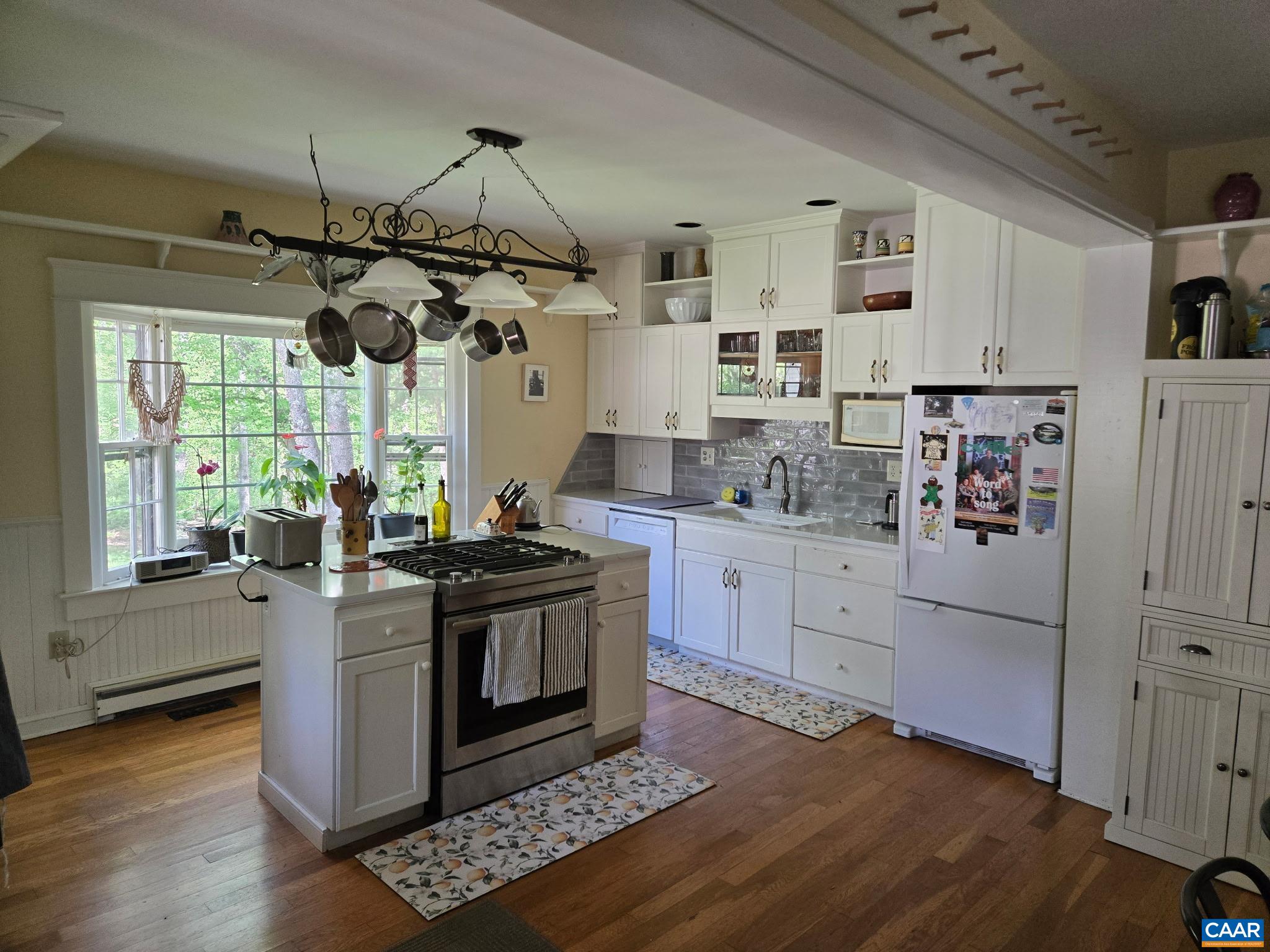 954 OLD LYNCHBURG RD, CHARLOTTESVILLE, Virginia 22903, 4 Bedrooms Bedrooms, ,3 BathroomsBathrooms,Residential,954 OLD LYNCHBURG RD,676027 MLS # 676027