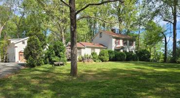 954 OLD LYNCHBURG RD, CHARLOTTESVILLE, Virginia 22903, 4 Bedrooms Bedrooms, ,3 BathroomsBathrooms,Residential,954 OLD LYNCHBURG RD,676027 MLS # 676027