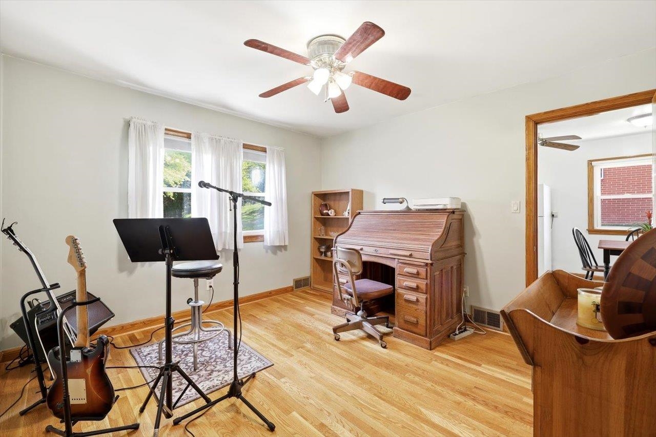 503 RITCHIE BLVD, STAUNTON, Virginia 24401, 3 Bedrooms Bedrooms, ,2 BathroomsBathrooms,Residential,503 RITCHIE BLVD,676028 MLS # 676028