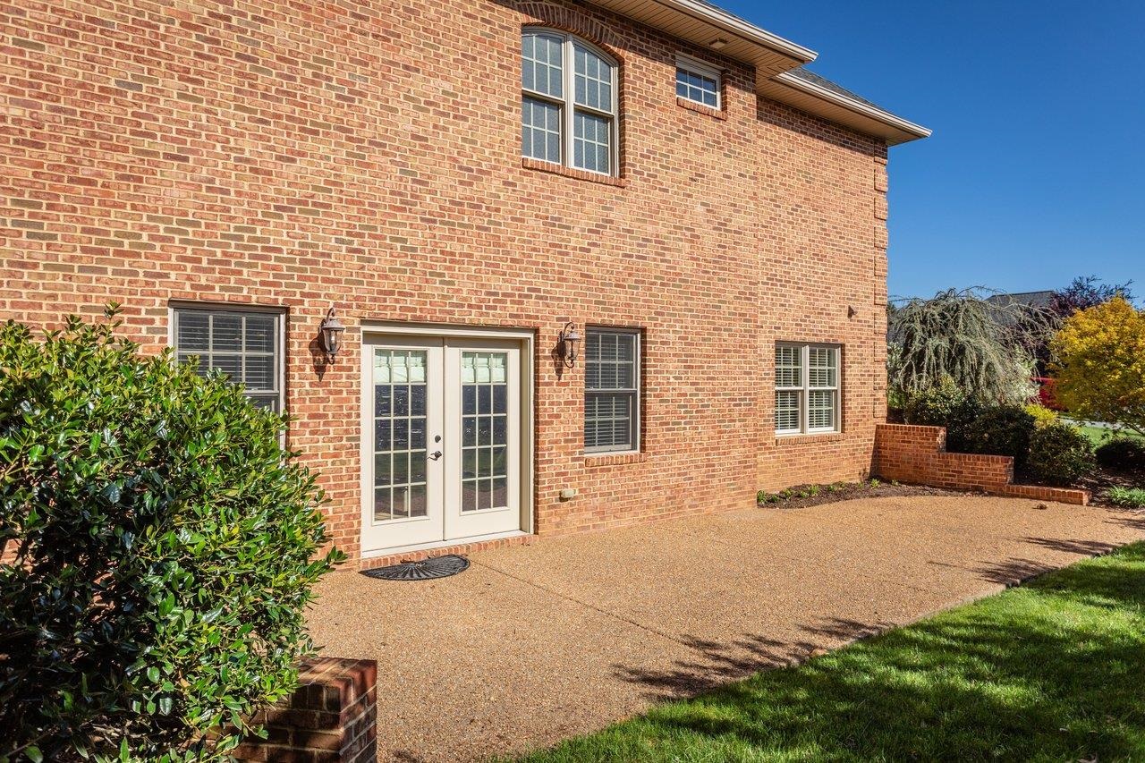 3107 BROOKSHIRE DR, ROCKINGHAM, Virginia 22801, 4 Bedrooms Bedrooms, ,3 BathroomsBathrooms,Residential,3107 BROOKSHIRE DR,676031 MLS # 676031