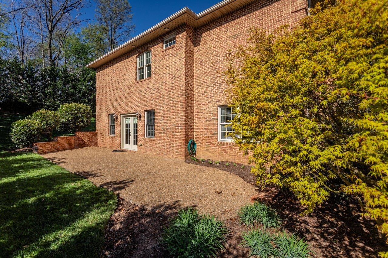 3107 BROOKSHIRE DR, ROCKINGHAM, Virginia 22801, 4 Bedrooms Bedrooms, ,3 BathroomsBathrooms,Residential,3107 BROOKSHIRE DR,676031 MLS # 676031