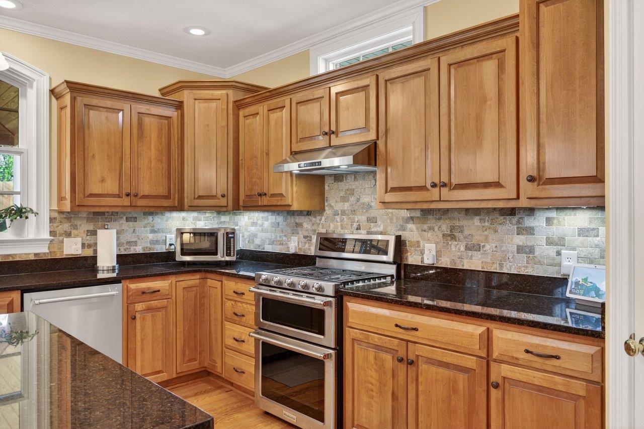 3107 BROOKSHIRE DR, ROCKINGHAM, Virginia 22801, 4 Bedrooms Bedrooms, ,3 BathroomsBathrooms,Residential,3107 BROOKSHIRE DR,676031 MLS # 676031