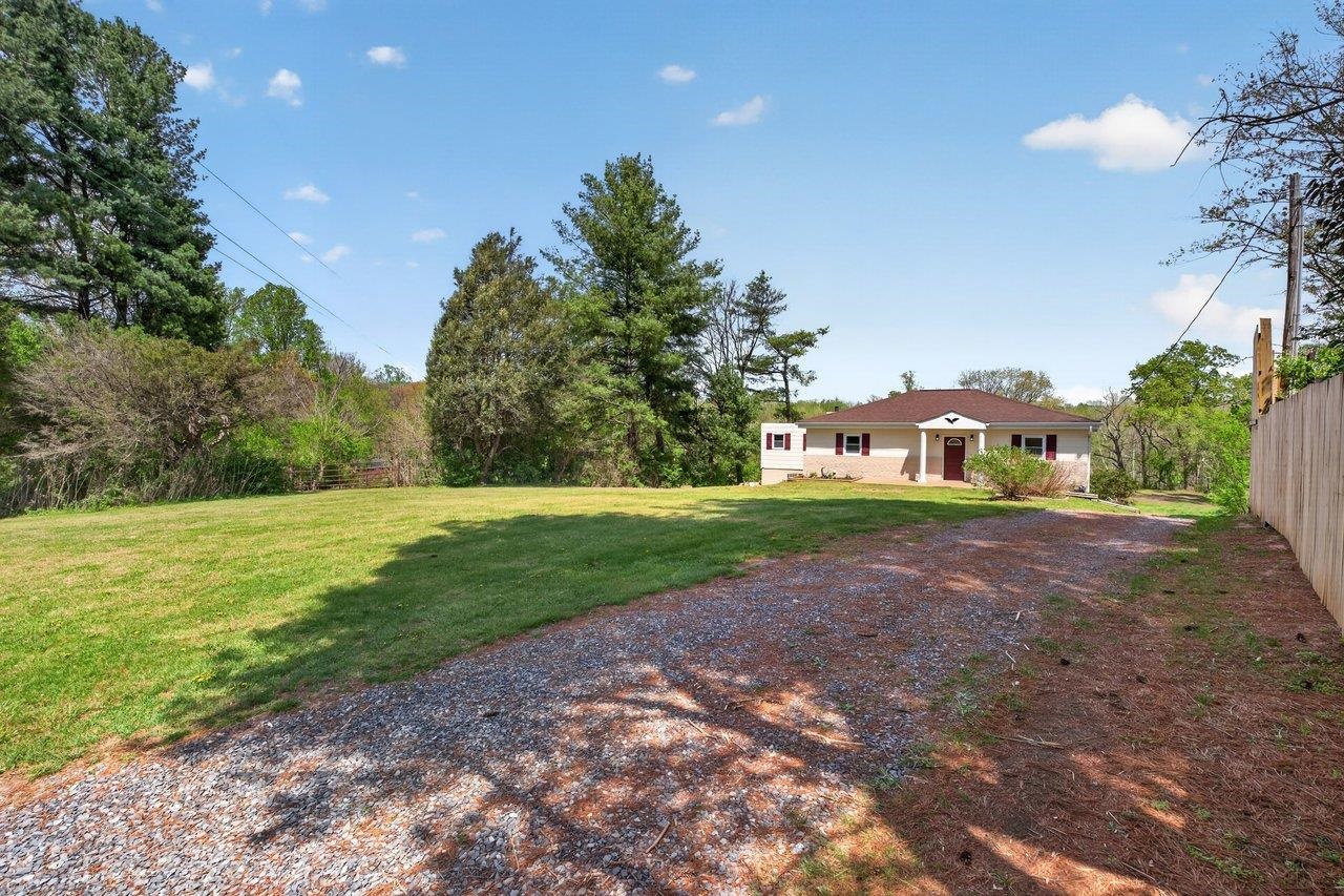 782 SHIPYARD RD, SHENANDOAH, Virginia 22849, 3 Bedrooms Bedrooms, ,3 BathroomsBathrooms,Residential,782 SHIPYARD RD,676032 MLS # 676032