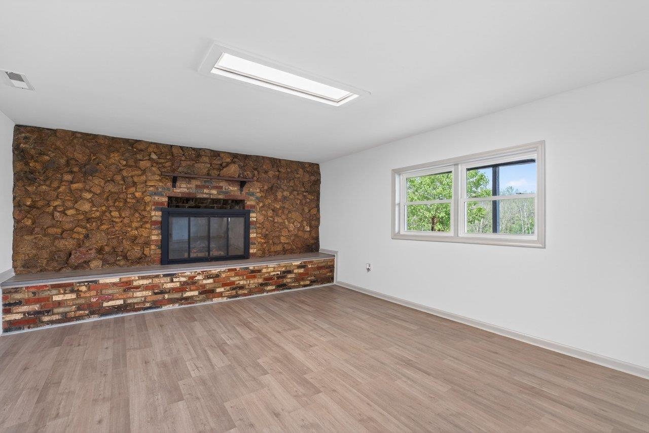 782 SHIPYARD RD, SHENANDOAH, Virginia 22849, 3 Bedrooms Bedrooms, ,3 BathroomsBathrooms,Residential,782 SHIPYARD RD,676032 MLS # 676032