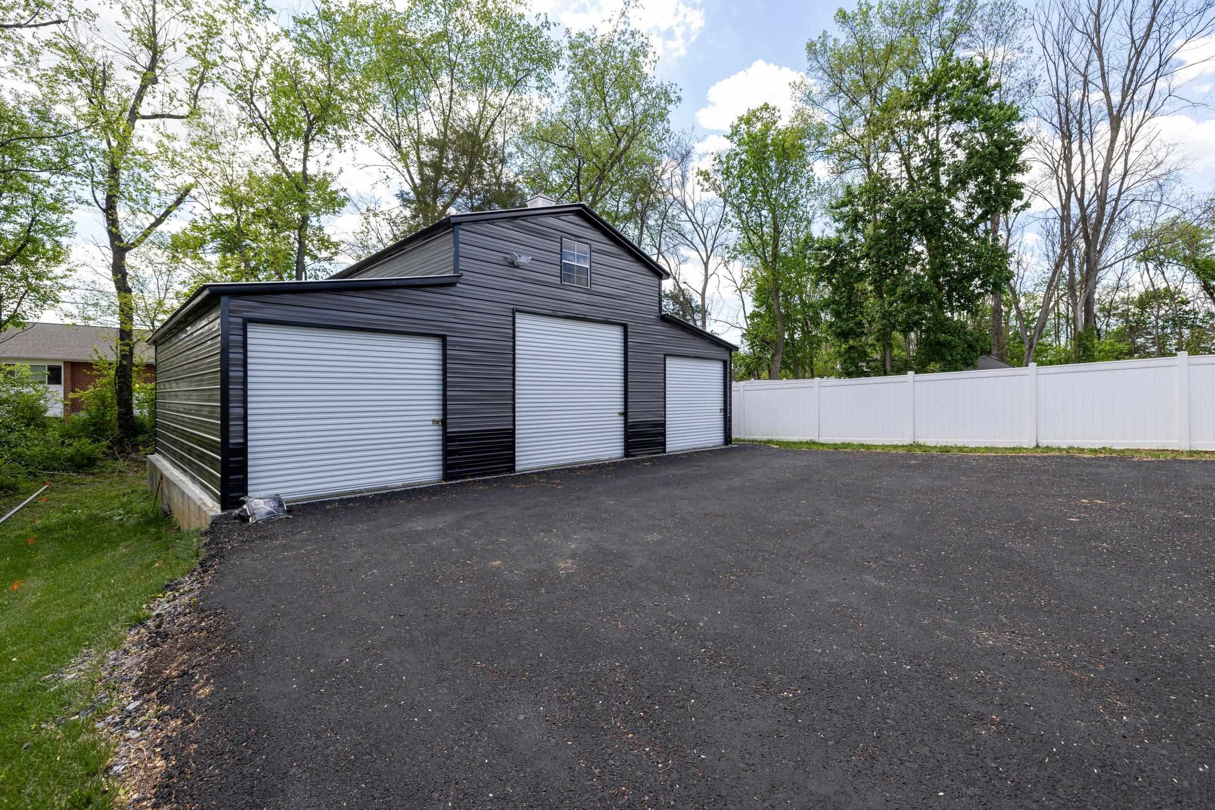 206 W SUMMIT AVE, ELKTON, Virginia 22827, 3 Bedrooms Bedrooms, ,2 BathroomsBathrooms,Residential,206 W SUMMIT AVE,676033 MLS # 676033