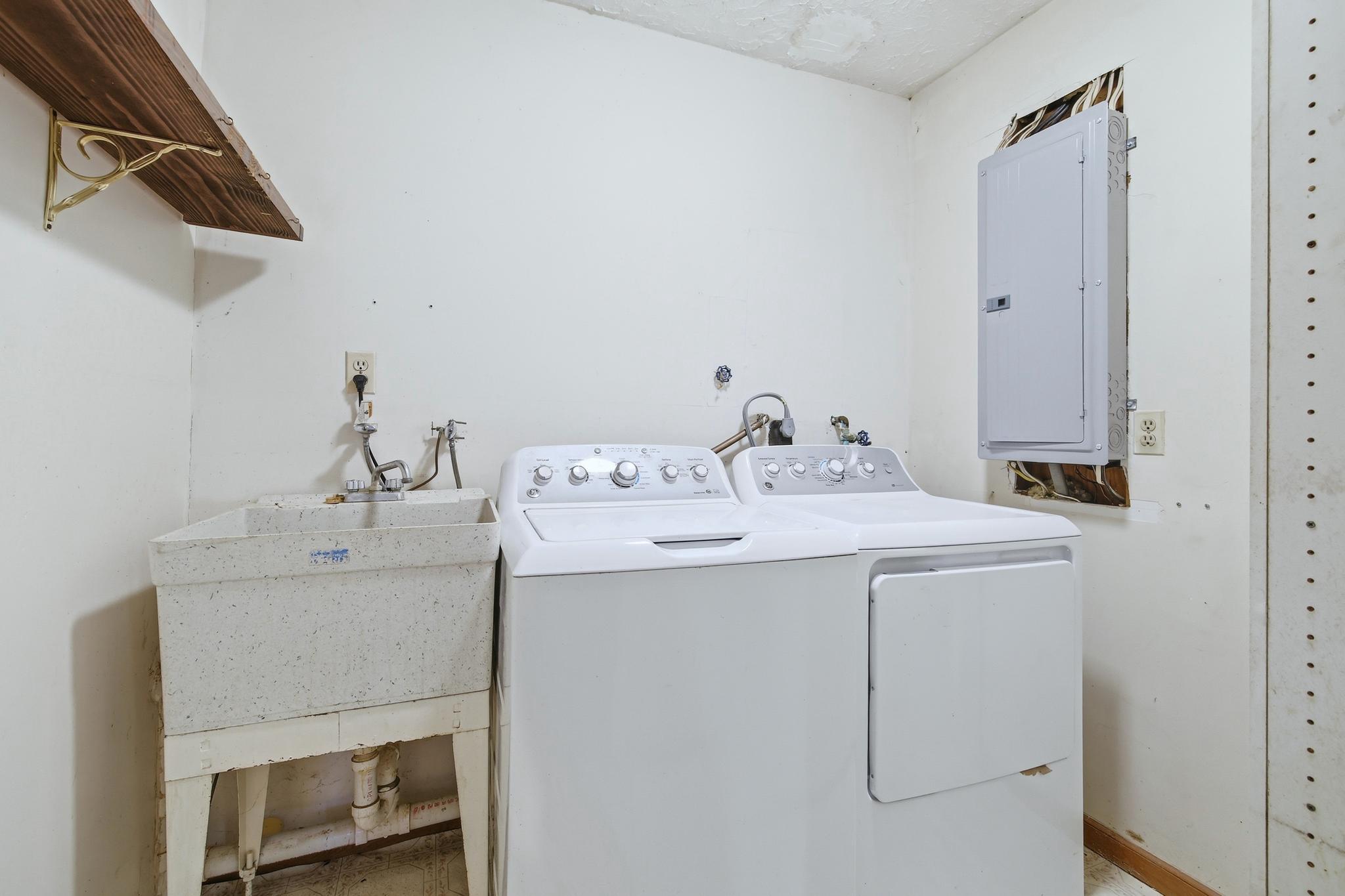 455 WOODSIDE DR, RILEYVILLE, Virginia 22650, 4 Bedrooms Bedrooms, ,3 BathroomsBathrooms,Residential,455 WOODSIDE DR,VAPA2006036 MLS # VAPA2006036