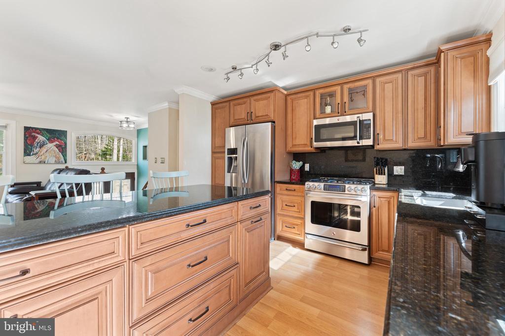 13404 MISTY WAY, FREDERICKSBURG, Virginia 22407, 4 Bedrooms Bedrooms, ,3 BathroomsBathrooms,Residential,13404 MISTY WAY,VASP2040426 MLS # VASP2040426