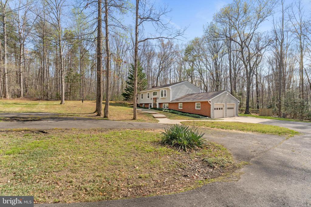 13404 MISTY WAY, FREDERICKSBURG, Virginia 22407, 4 Bedrooms Bedrooms, ,3 BathroomsBathrooms,Residential,13404 MISTY WAY,VASP2040426 MLS # VASP2040426