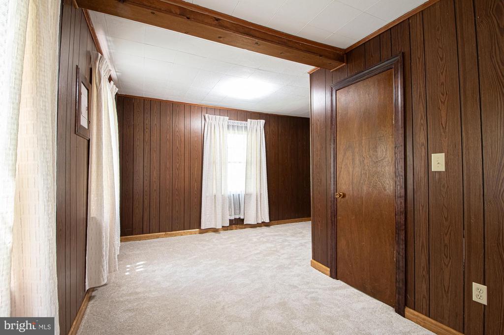 115 CHESTER GAP RD, CHESTER GAP, Virginia, 4 Bedrooms Bedrooms, ,2 BathroomsBathrooms,Residential,115 CHESTER GAP RD,VARP2002598 MLS # VARP2002598