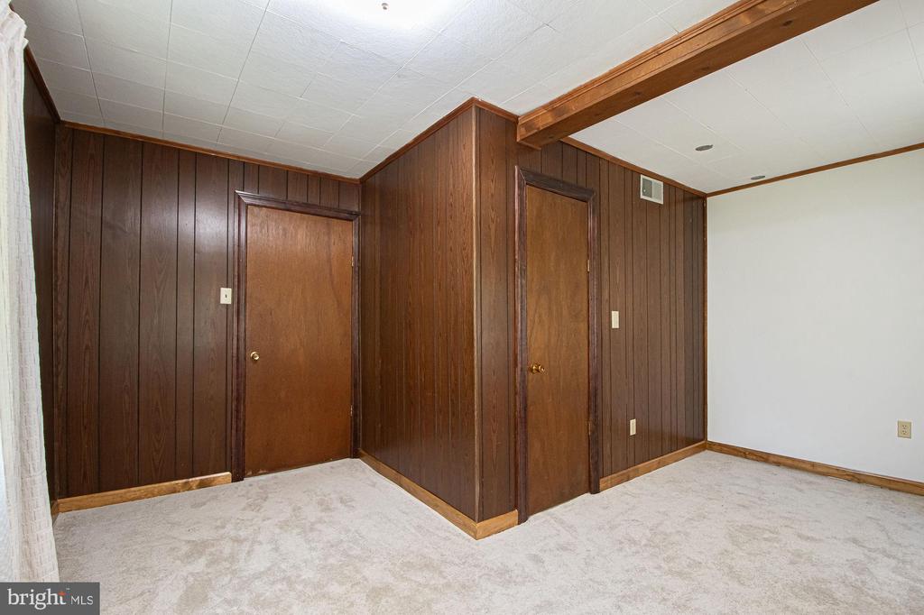 115 CHESTER GAP RD, CHESTER GAP, Virginia, 4 Bedrooms Bedrooms, ,2 BathroomsBathrooms,Residential,115 CHESTER GAP RD,VARP2002598 MLS # VARP2002598