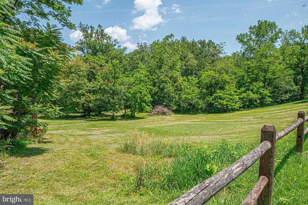 115 CHESTER GAP RD, CHESTER GAP, Virginia, 4 Bedrooms Bedrooms, ,2 BathroomsBathrooms,Residential,115 CHESTER GAP RD,VARP2002598 MLS # VARP2002598