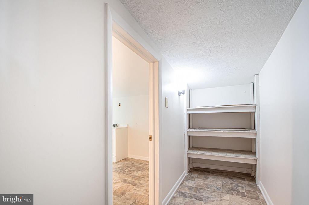 115 CHESTER GAP RD, CHESTER GAP, Virginia, 4 Bedrooms Bedrooms, ,2 BathroomsBathrooms,Residential,115 CHESTER GAP RD,VARP2002598 MLS # VARP2002598